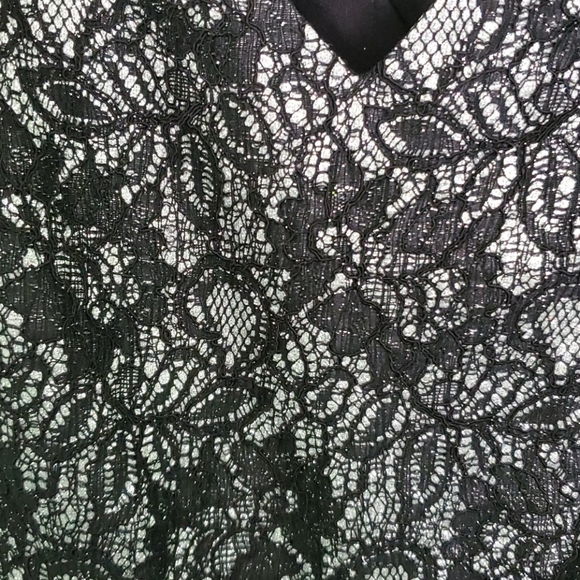 Party dress - Picture 2 of 3